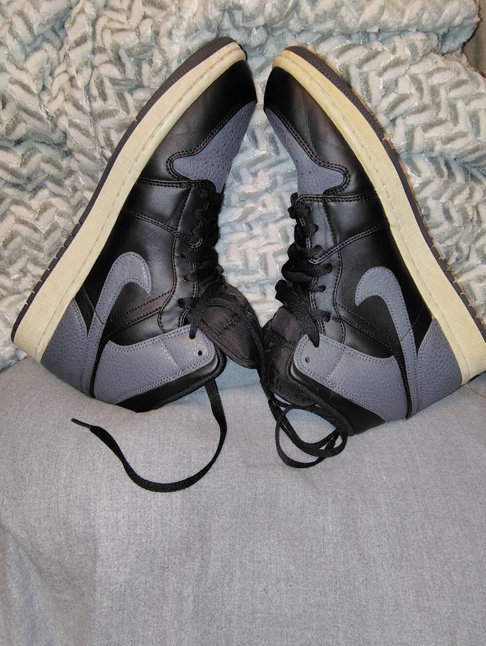 Nike Air Jordan 1 Men's Size 9